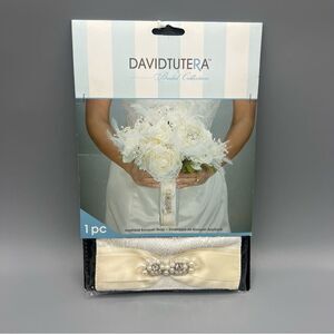David Tutera Wedding Appliqué Bouquet Wrap